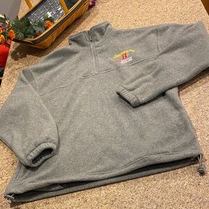 CH Outerwear Boston Red Sox 07 World Series Pullover Fleece Gray Medium Jacket?